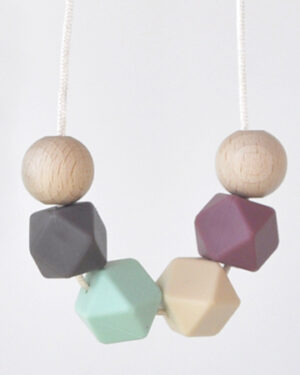 collar-lactancia-abril-1